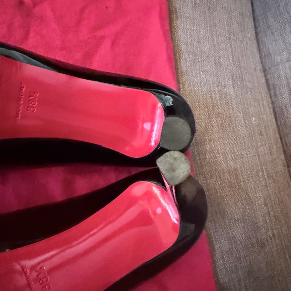 Christian Louboutin Glossy Black Heels - Picture 5 of 11